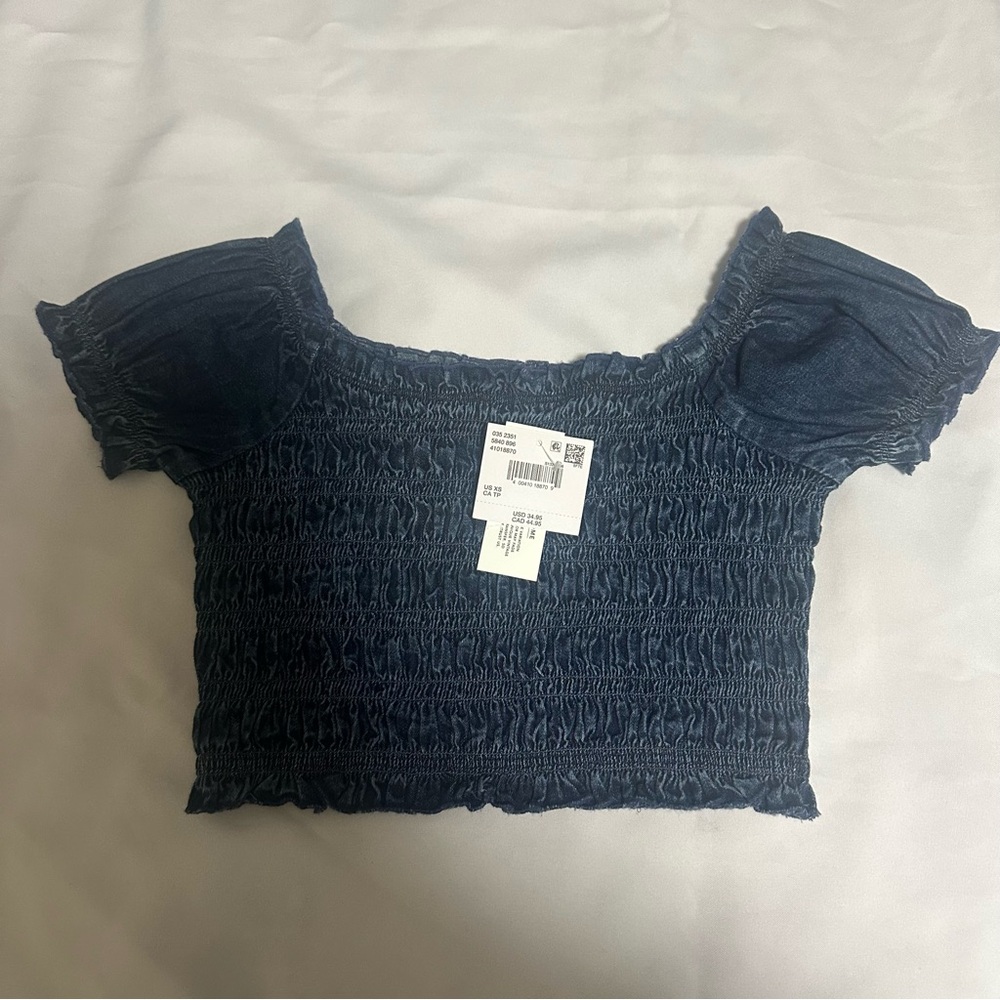 American Eagle Outfitters Navy Smocked Crop Top size XS